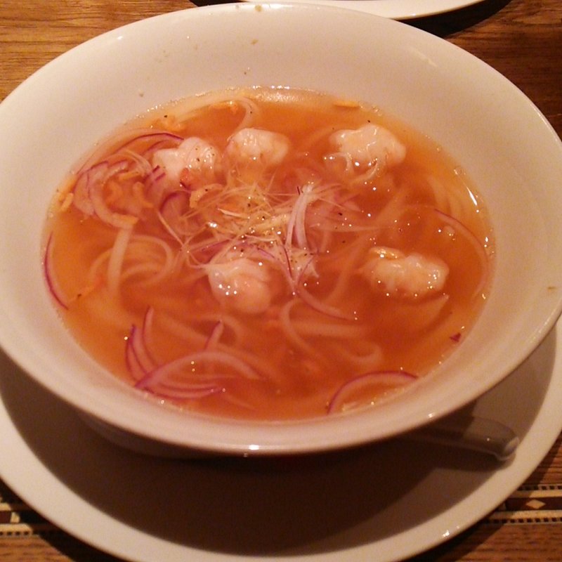 海老ワンタンのジンジャーフォー(パパイヤリーフ東京 渋谷ヒカリエ店)