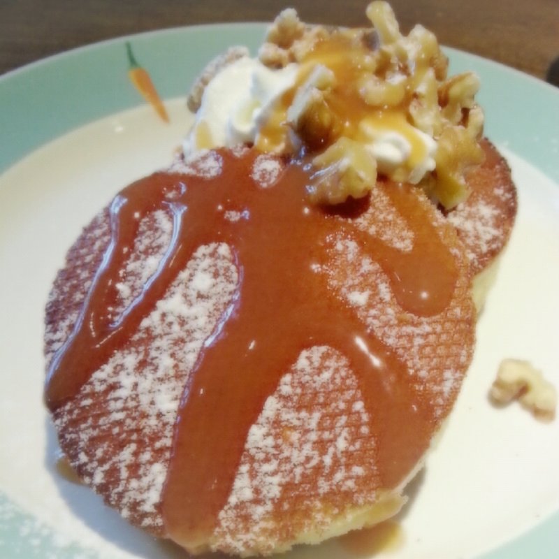 キャラメルとウォルナッツのパンケーキ(コピエ )