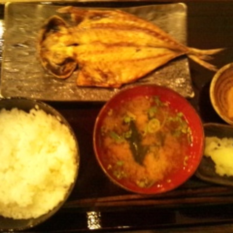 鯵の開き定食(越後屋 甚内)