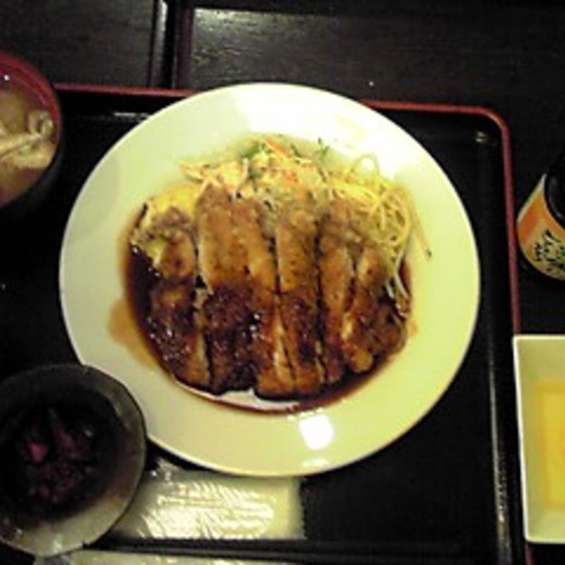 チキン定食(東京厨房 麹町店 )