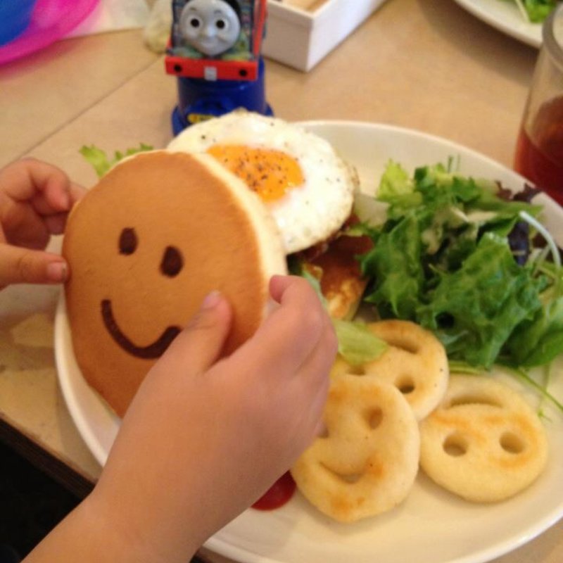 ロコモコサンドパンケーキ(パンケーキデイズ　吉祥寺店)