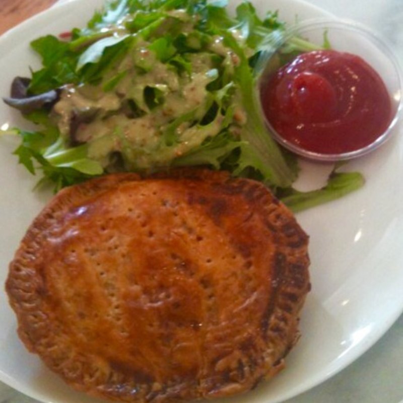 Chicken curry Pie(Gum tree)