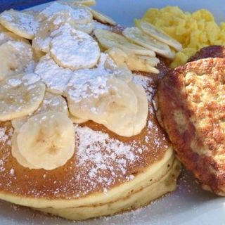 Banana Pancake(Tammie's Corner House Cafe)