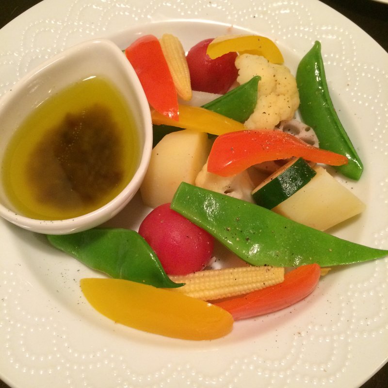 彩々温野菜のバーニャカウダ(樂食イタリアン マジョリカ)