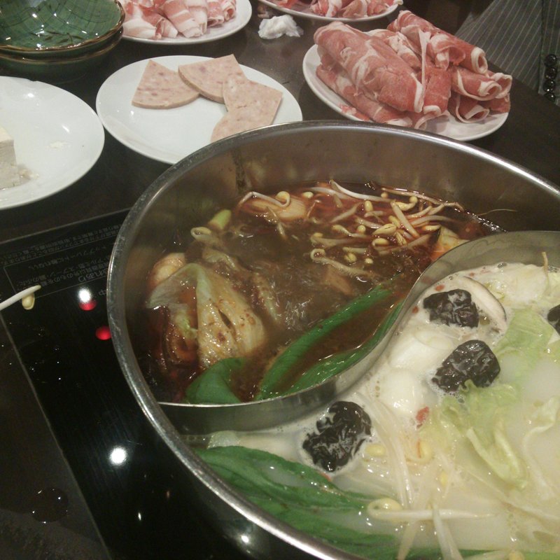 逸品薬膳鍋(逸品火鍋 池袋店)