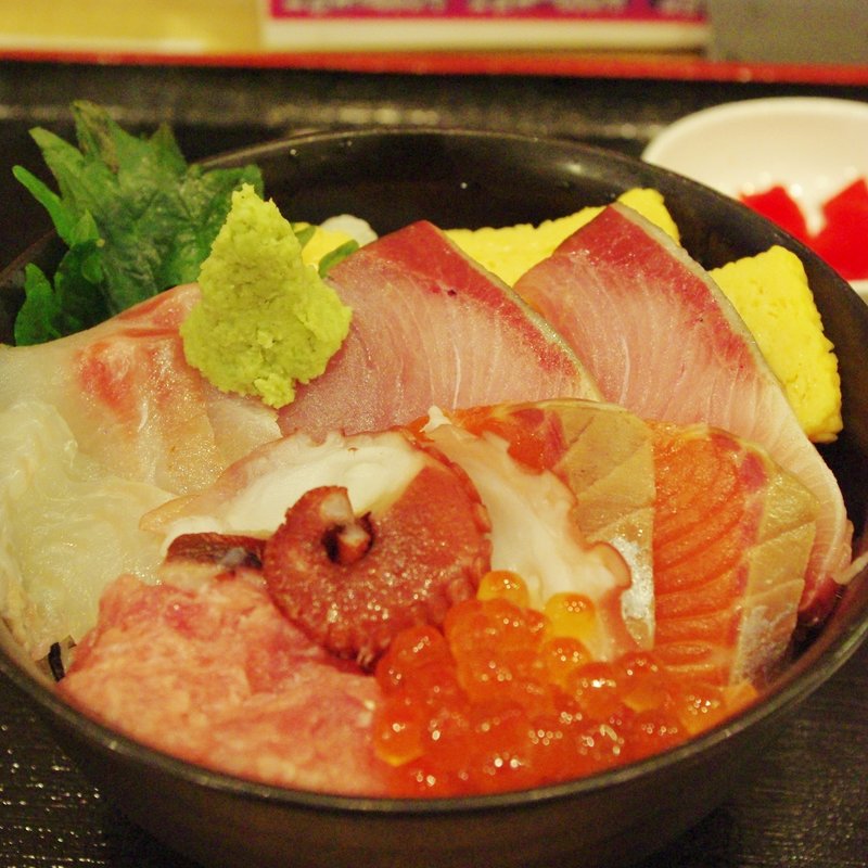 おまかせ海鮮丼(魚河岸酒場 ザ・築地 人形町店)