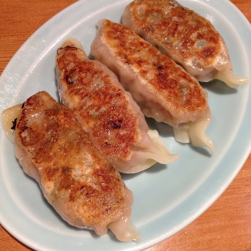 ぷっくり餃子(4ヶ)(万豚記 目黒権之助坂店)