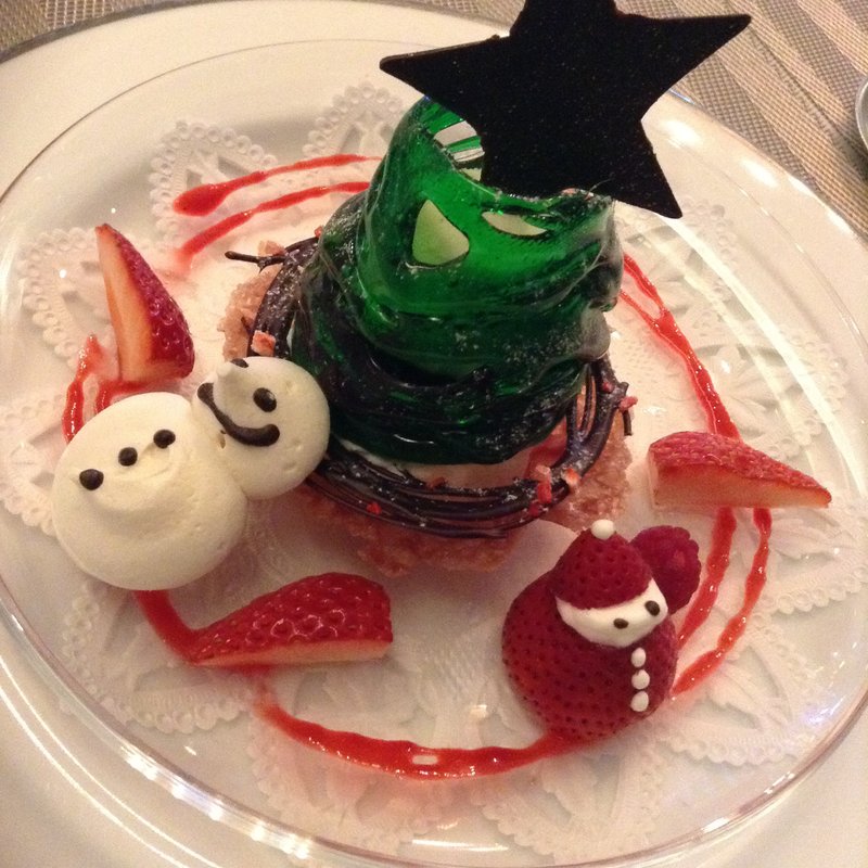 クレメ・ダンジュ・ノエル(デルレイ・カフェ＆ショコラディエ)