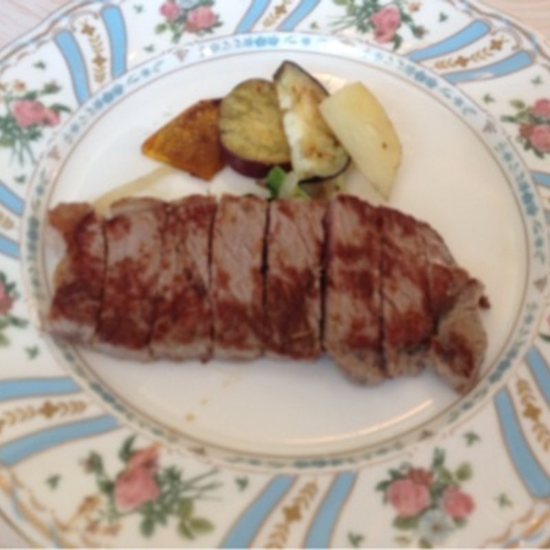 国産牛ロースステーキランチ (リビエール)