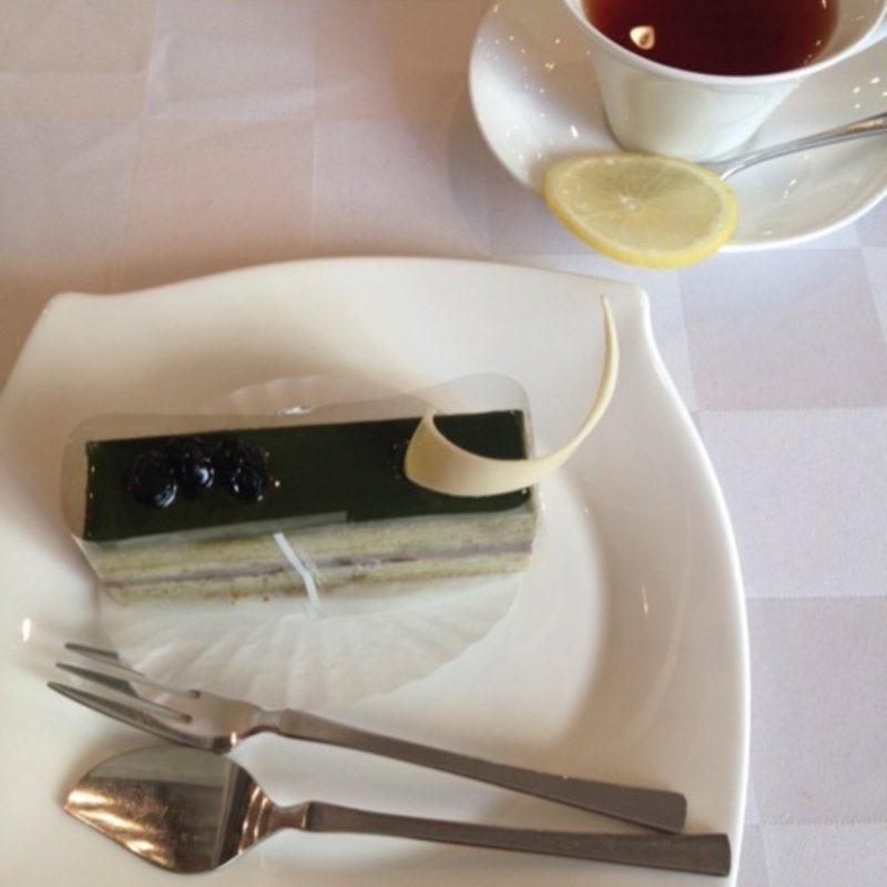 ケーキセット(レストラン　中之島倶楽部)