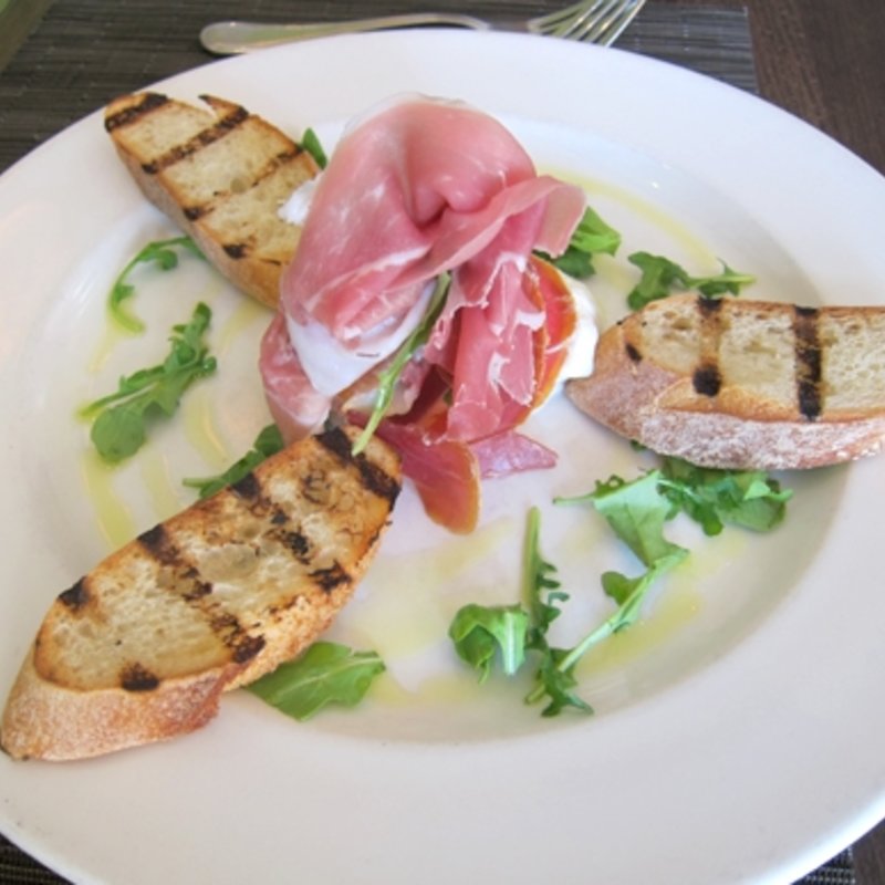 Burrata & Prosciutto Crostini and Olive Oil( Zazou Restaurant)
