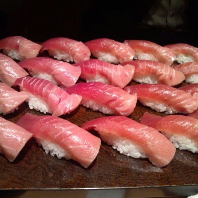 大トロにぎり(すし家 銀海 （ぎんかい）)