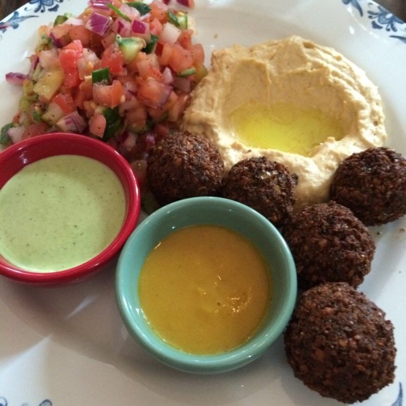 Falafel Platter(MIRIAM)