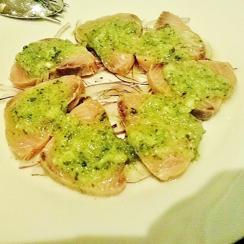 かじき鮪のカルパッチョ(東陽町バルKAZ)