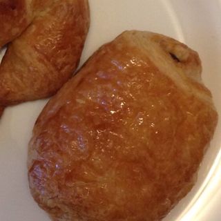 Chocolate Danish(A-Roma Bakery)