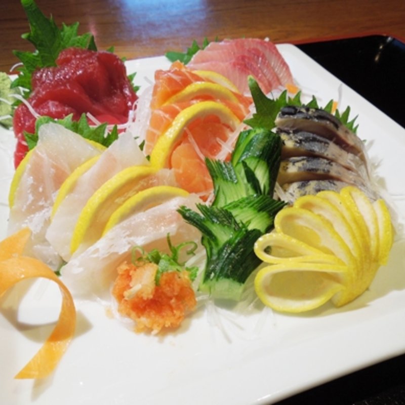  お刺身五種盛( Izakaya Yuzen Kan)
