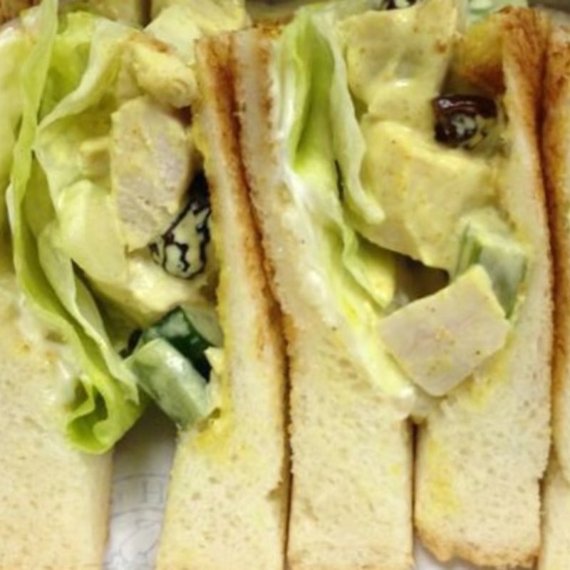 チキンサラダサンドイッチ(ホームワークス 広尾店 （Homework's）)