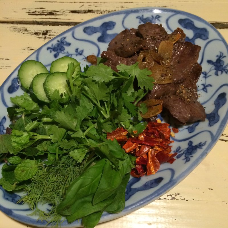 Beef Hearts with Herbs(GROOVY KITCHEN （グルーヴィー キッチン）)