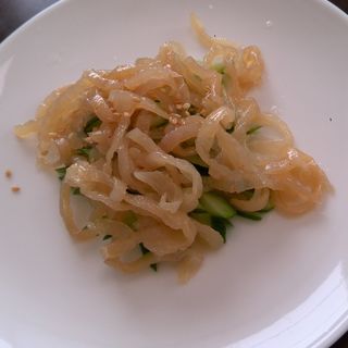 くらげサラダ(中華料理 美食生)