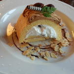 マロンロールケーキ(珈琲哲學)