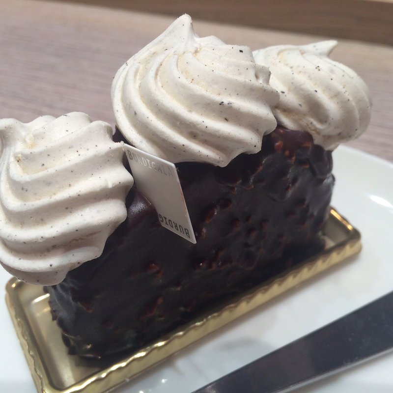 ガトーショコラ フレーズ ノワール(danish×danish baked by BURDIGALA)