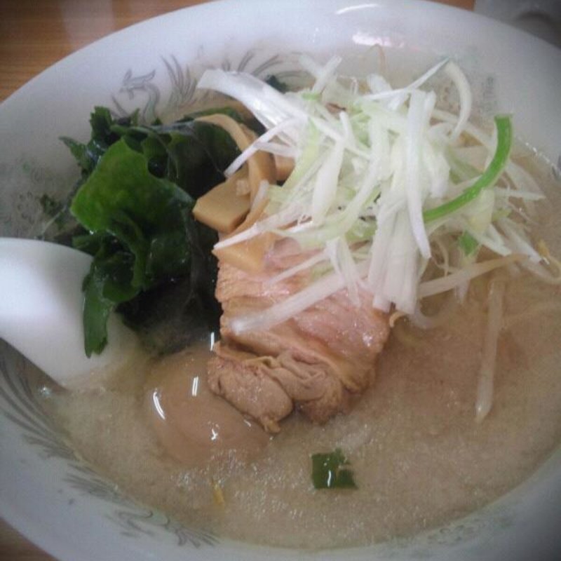 ラーメン(とんこつら～めん 一代 )