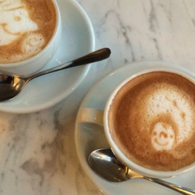 カフェラテ(BAR & GRILL)