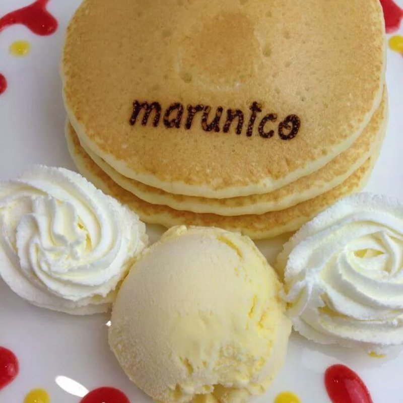 北海道純生パンケーキ(まるにこ)