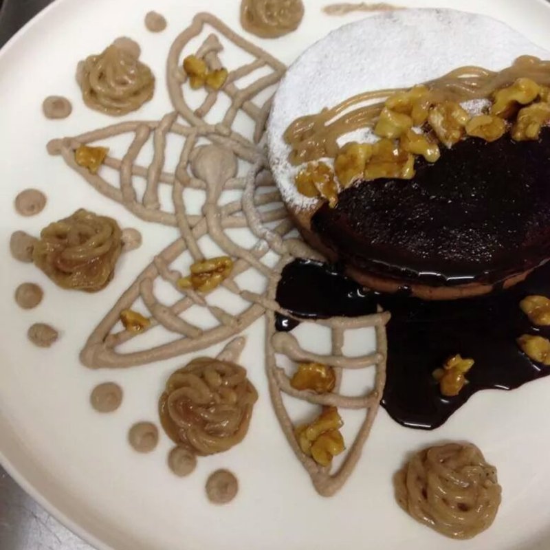 くるみと栗のチョコパンケーキ(まるにこ)