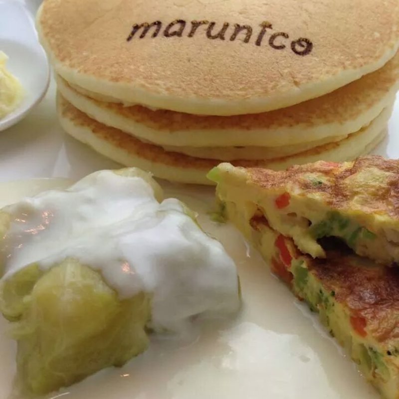 お食事パンケーキ(まるにこ)