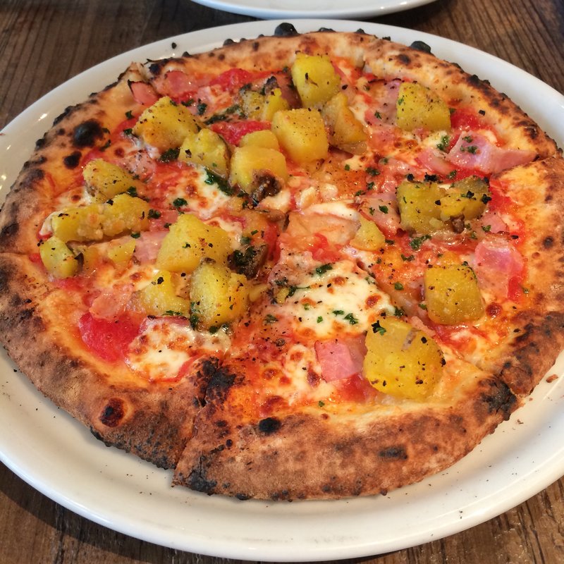 インカの目覚めのピザ(クラフトビアマーケット 淡路町店 （CRAFT BEER MARKET）)