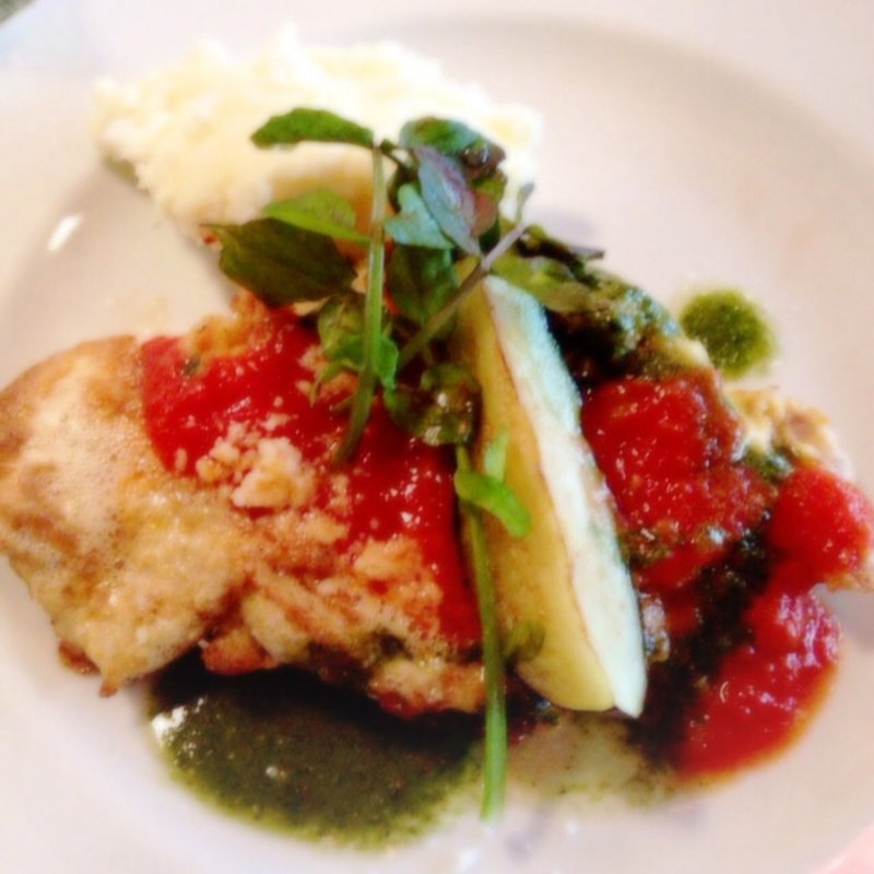 三元豚のピカタ(タベラ （Tabela）)