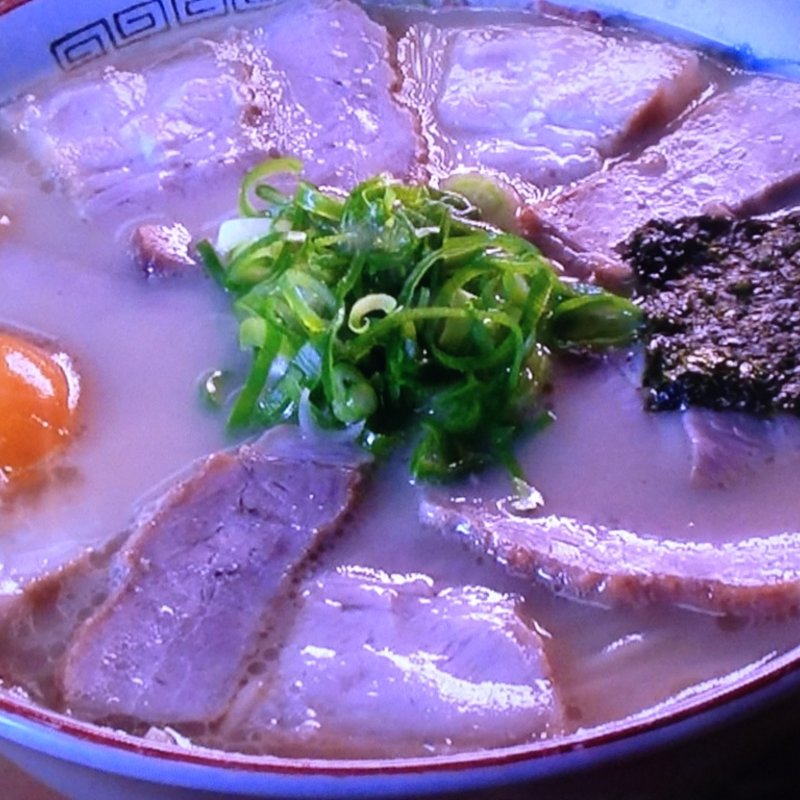 中華そば肉玉子入り（小）(岡本中華 （おかもとちゅうか）)