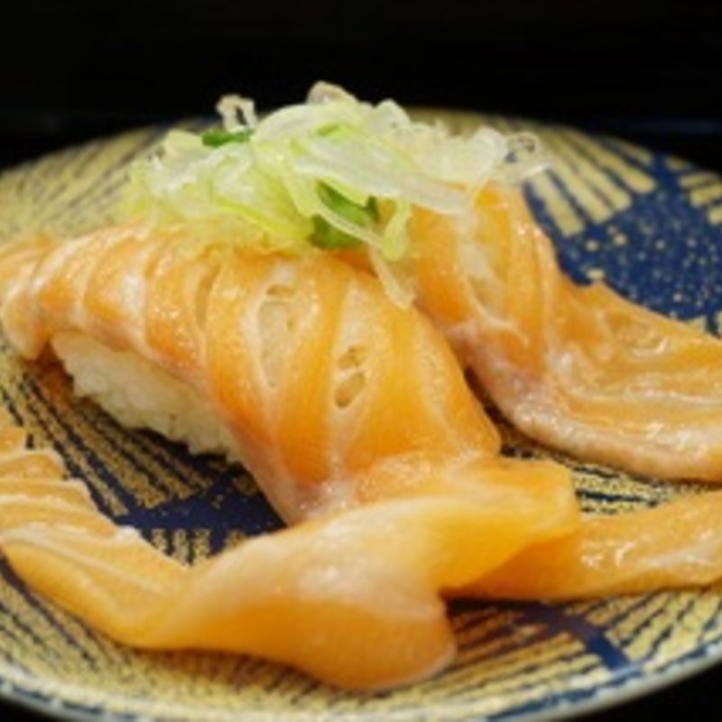 生トロサーモン(回し寿司活 横浜スカイビル店)