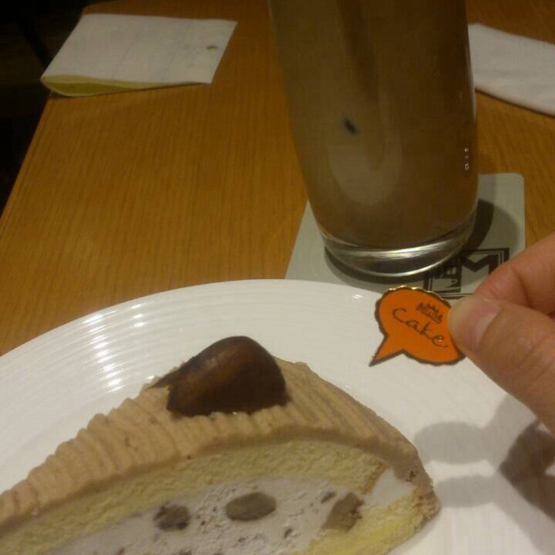 モンブランケーキとアイスコーヒー(ミカド珈琲 日本橋本店)