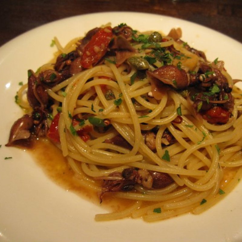 ホタルイカのパスタ(ワイン食堂ゴッチス)