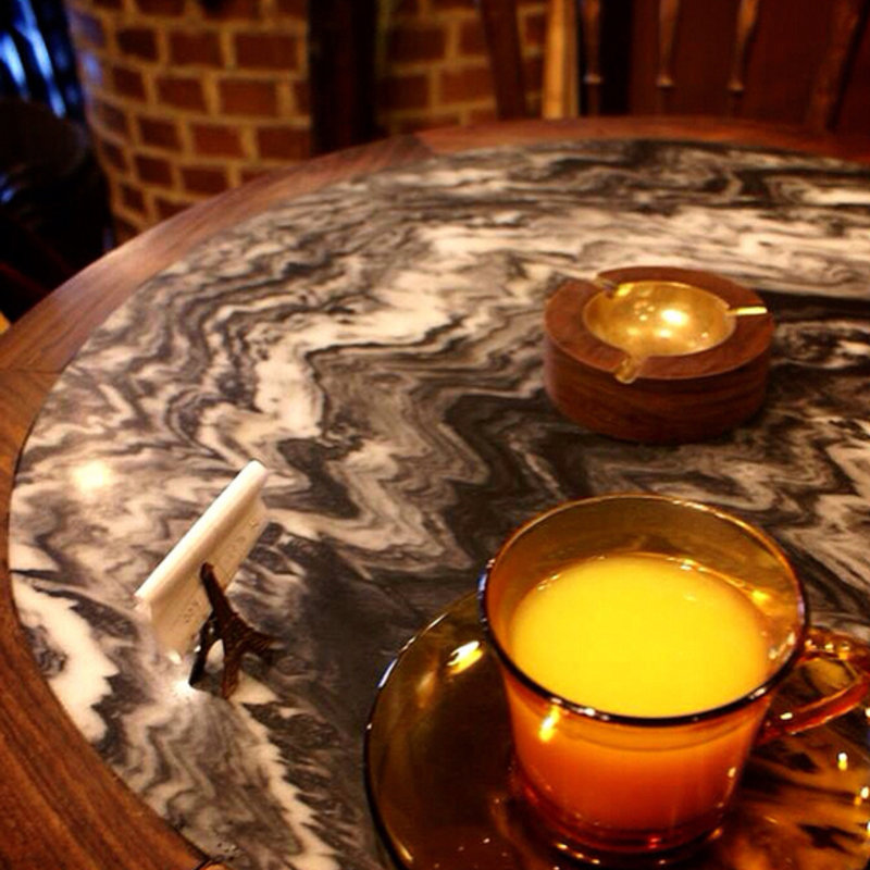 ホットオレンジ(カトレヤ )