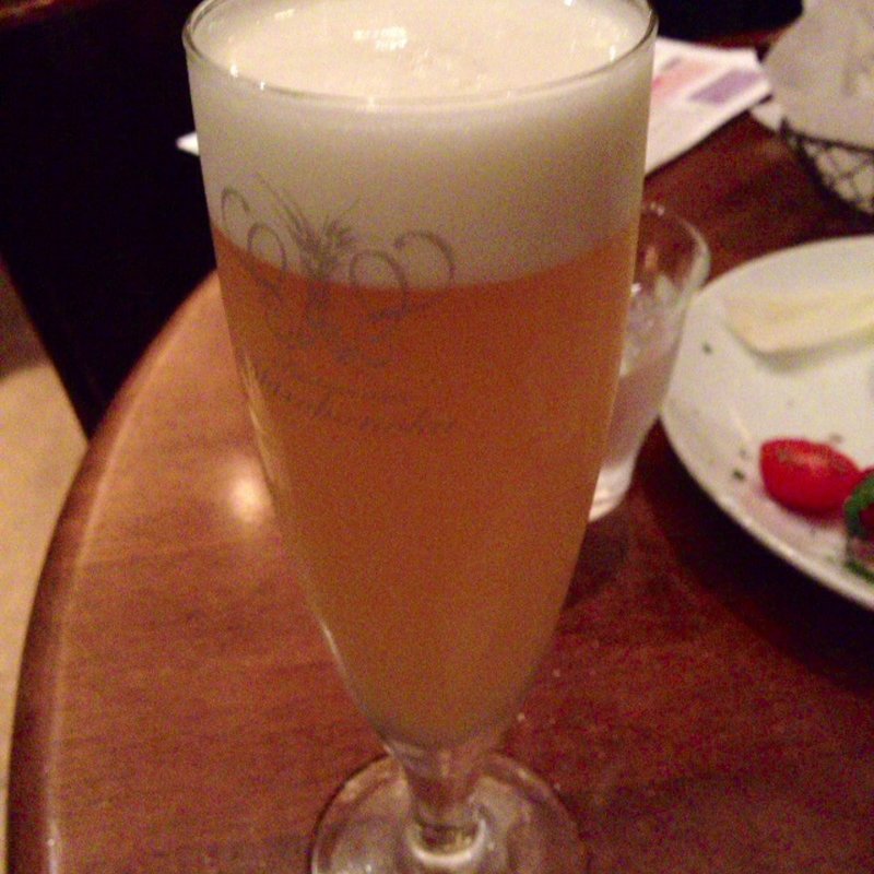 白穂乃香(サンパミニヨン （sympa miniyon）)