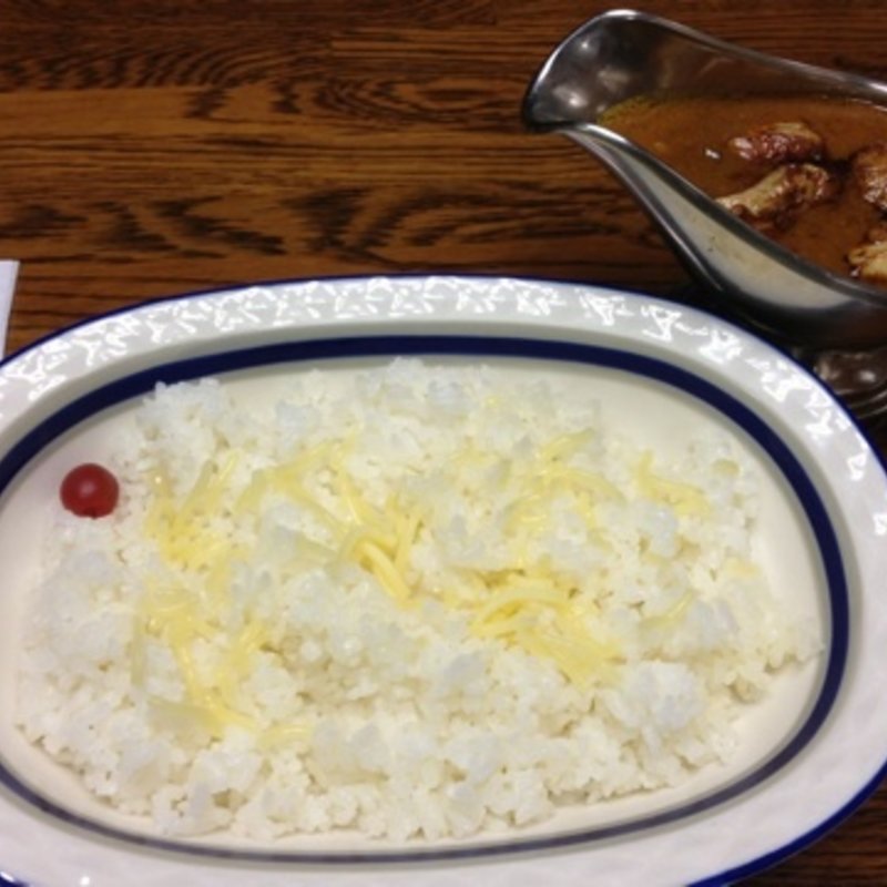 チキンカレー(欧風カレー インディラ)