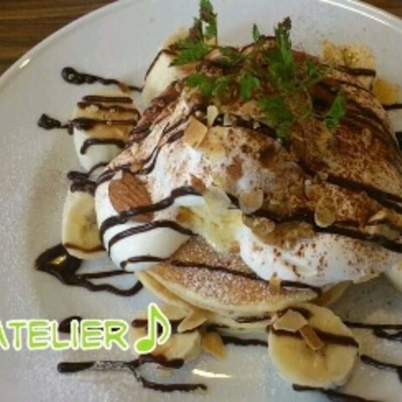 パンケーキ チョコバナナ(カフェダイニングアンドコンフォートアトリエ （CAFE DINING＆COMFORT Atelier）)