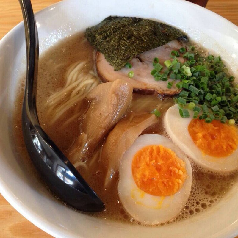 鶏濃厚魚介ラーメン(TOKYO 鶏そば TOMO （トウキョウ トリソバ トモ）)