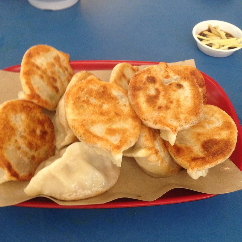 焼き餃子(東嘉源)