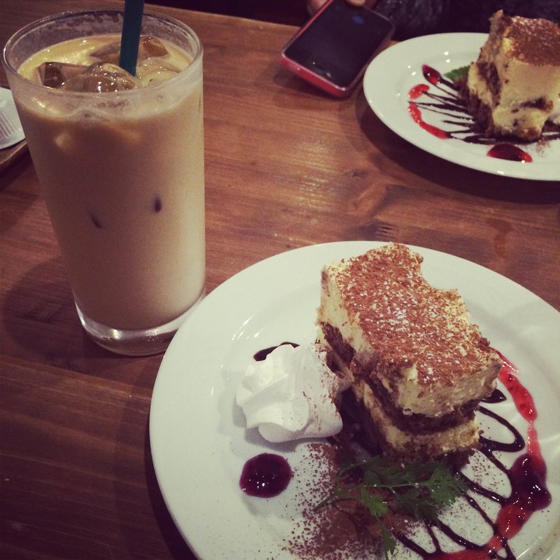 ケーキセット(Risotto Cafe 東京基地 新宿ルミネエスト店 （リゾットカフェ）)