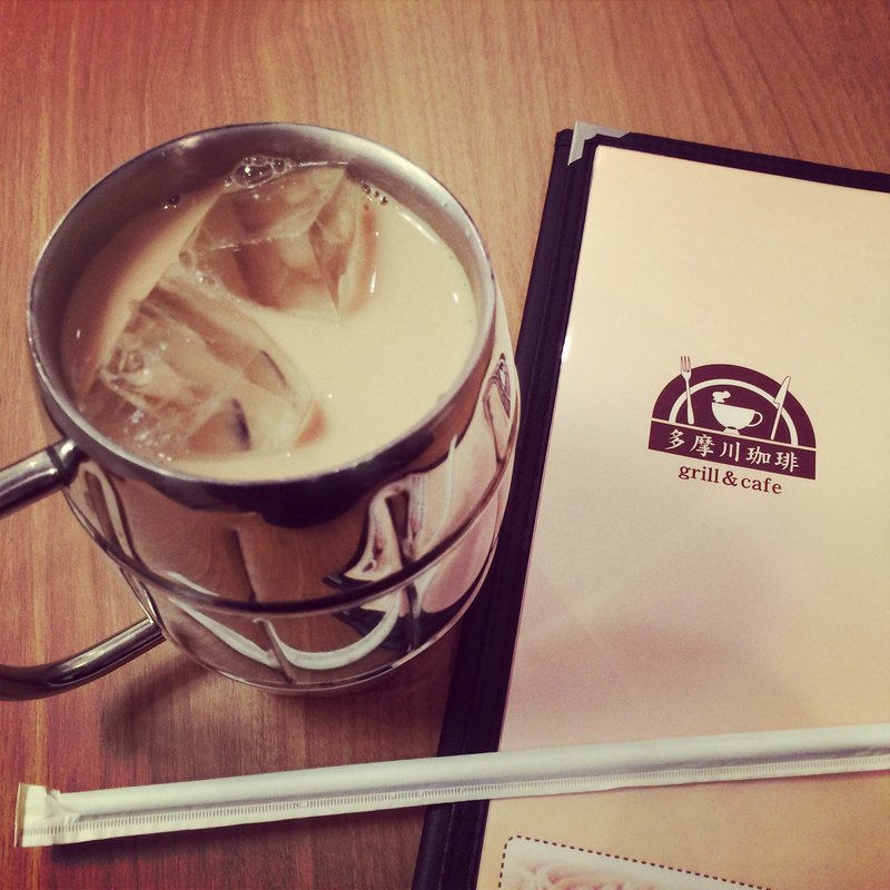 たっぷりアイスオーレ(多摩川珈琲 )