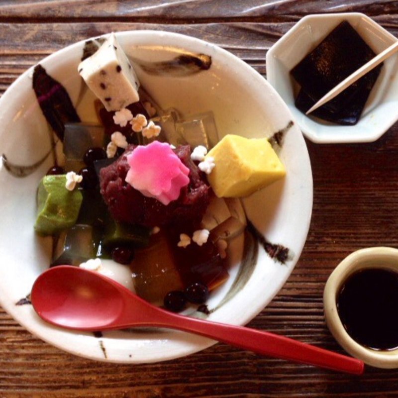 桜あんみつ(韻松亭)