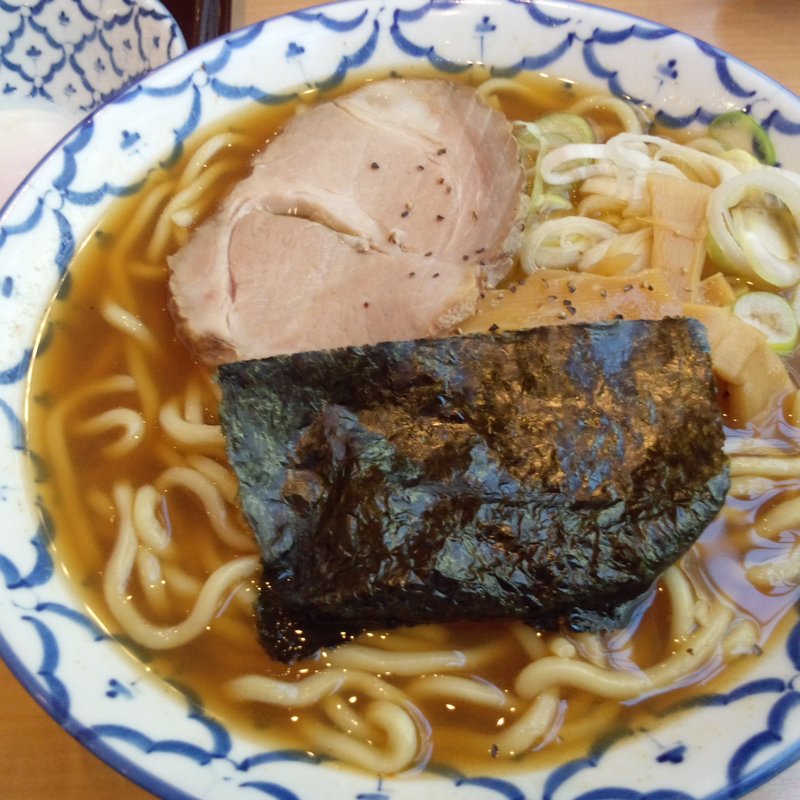 温玉淡麗ラーメン (兎に角 another leaf)