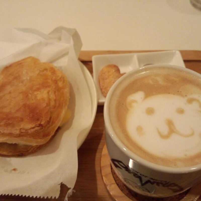 アップルパイと珈琲(ぴらにやカフェ)