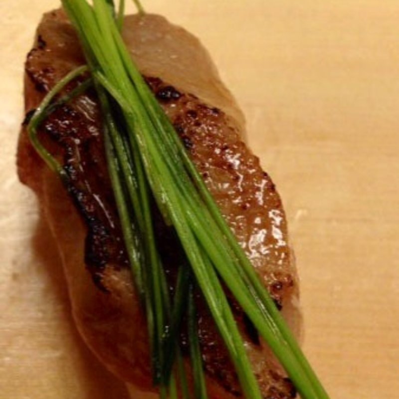 炙りトロ（大トロ）(築地 すし大 別館)