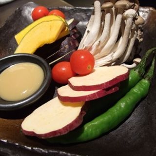 七輪焼ききのこと野菜(醪音 伏見店 （もろみね）)