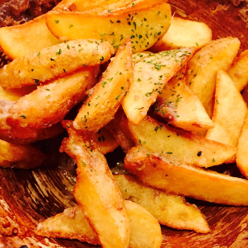 アンチョビポテト(魚専門 漁十八番)